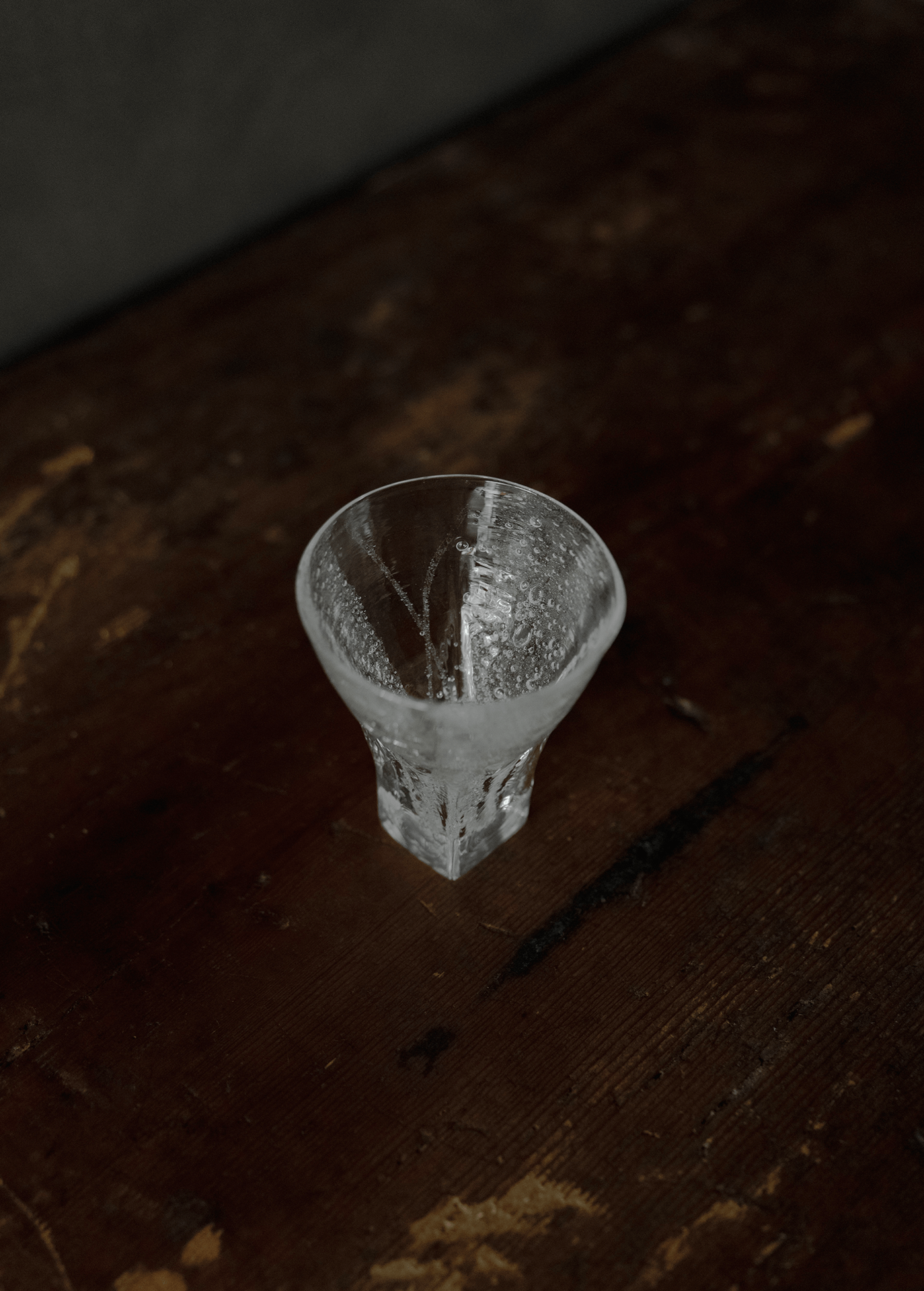 Four-sided cup