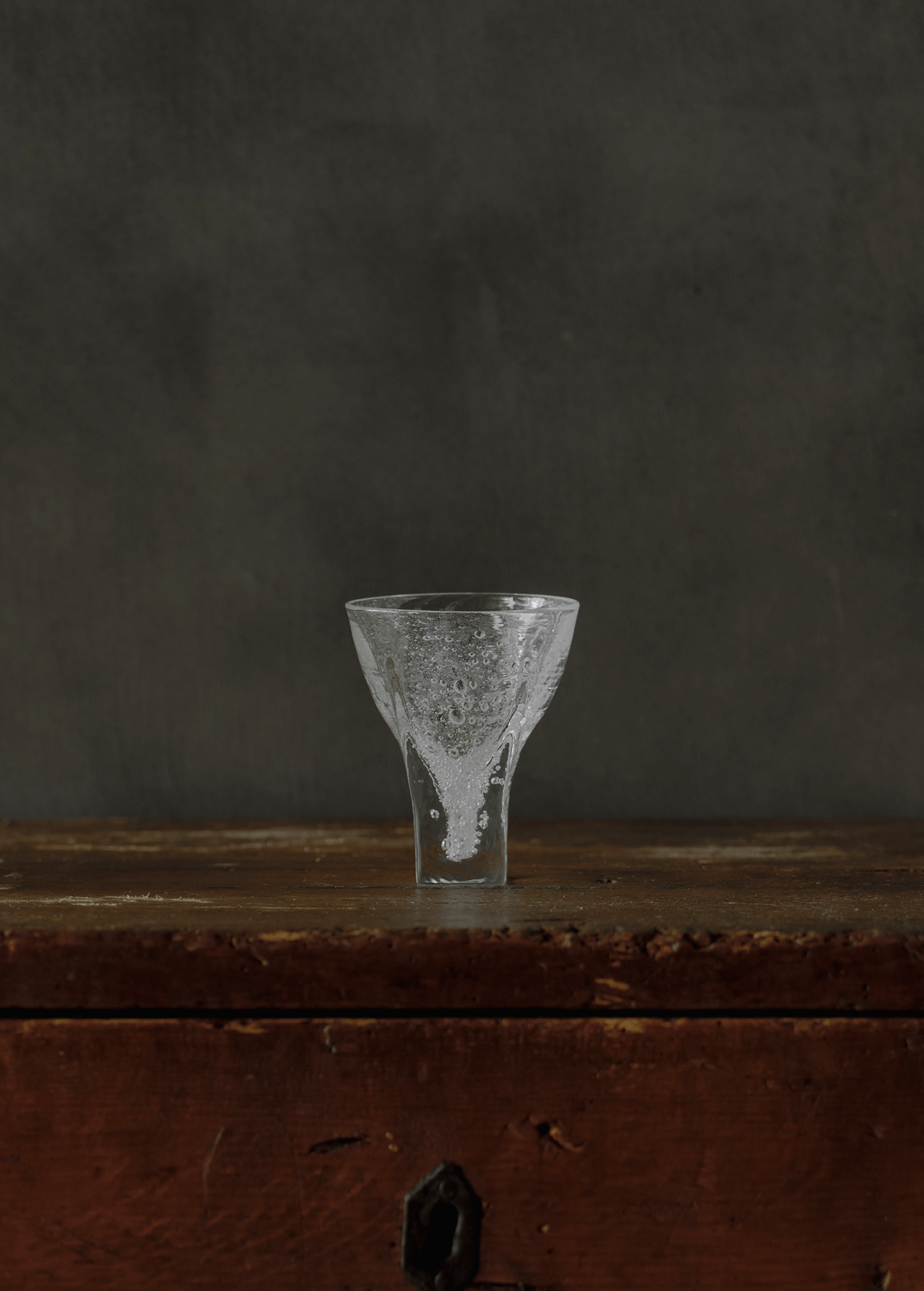 Four-sided cup