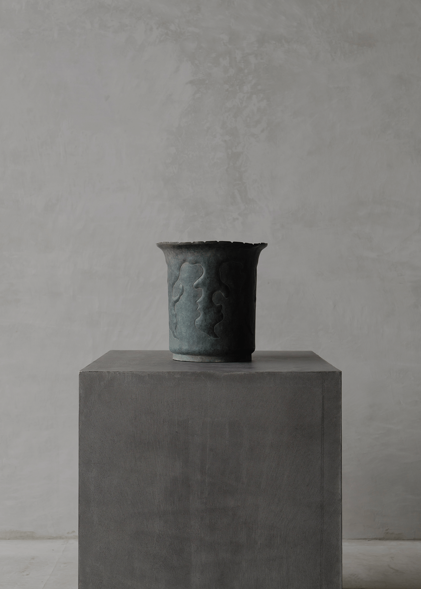 青銅植木鉢 – hakobune GALLERY 青銅植木鉢 – hakobune GALLERY