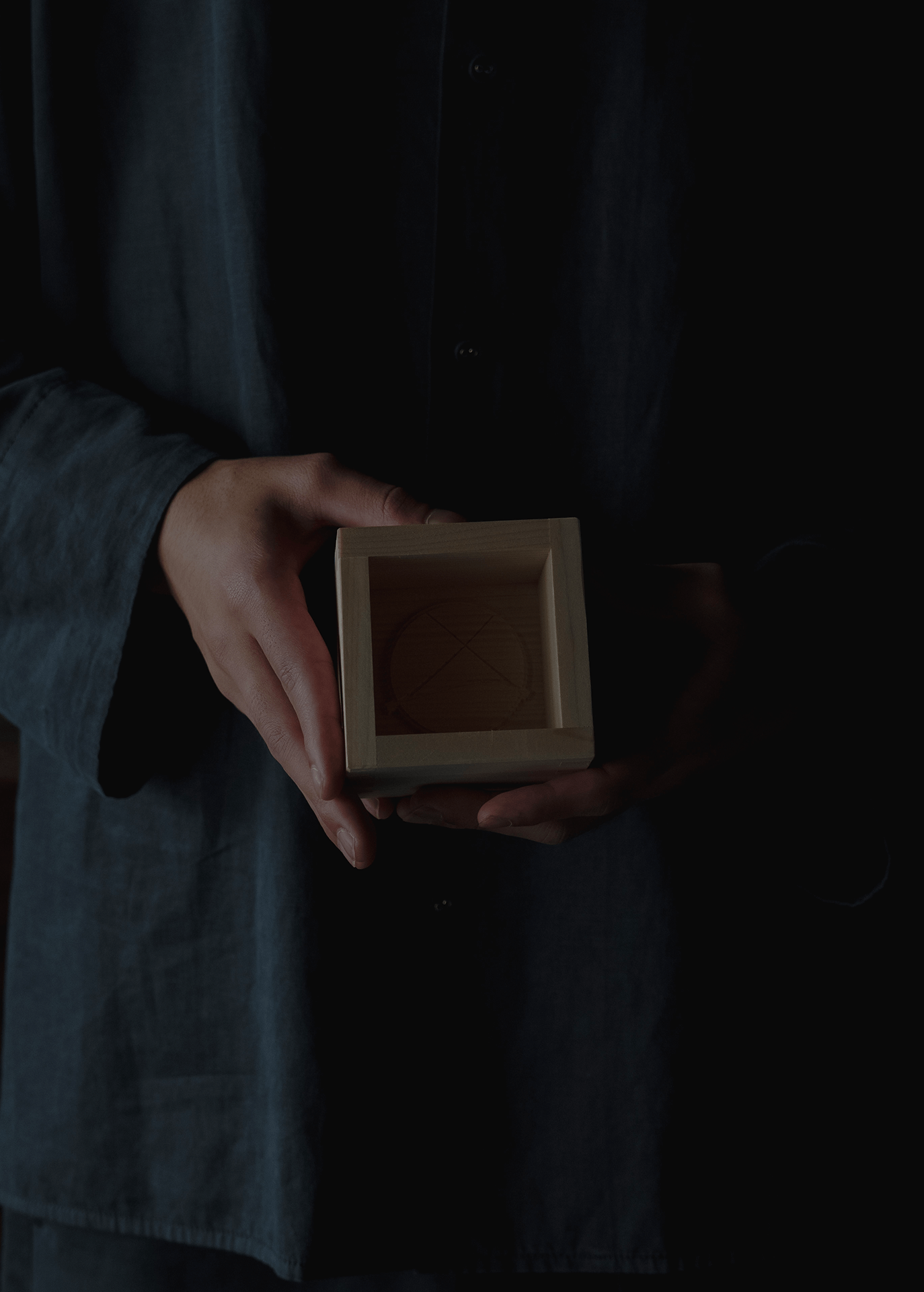 ロゴマーク入り桝/松葉屋茶寮