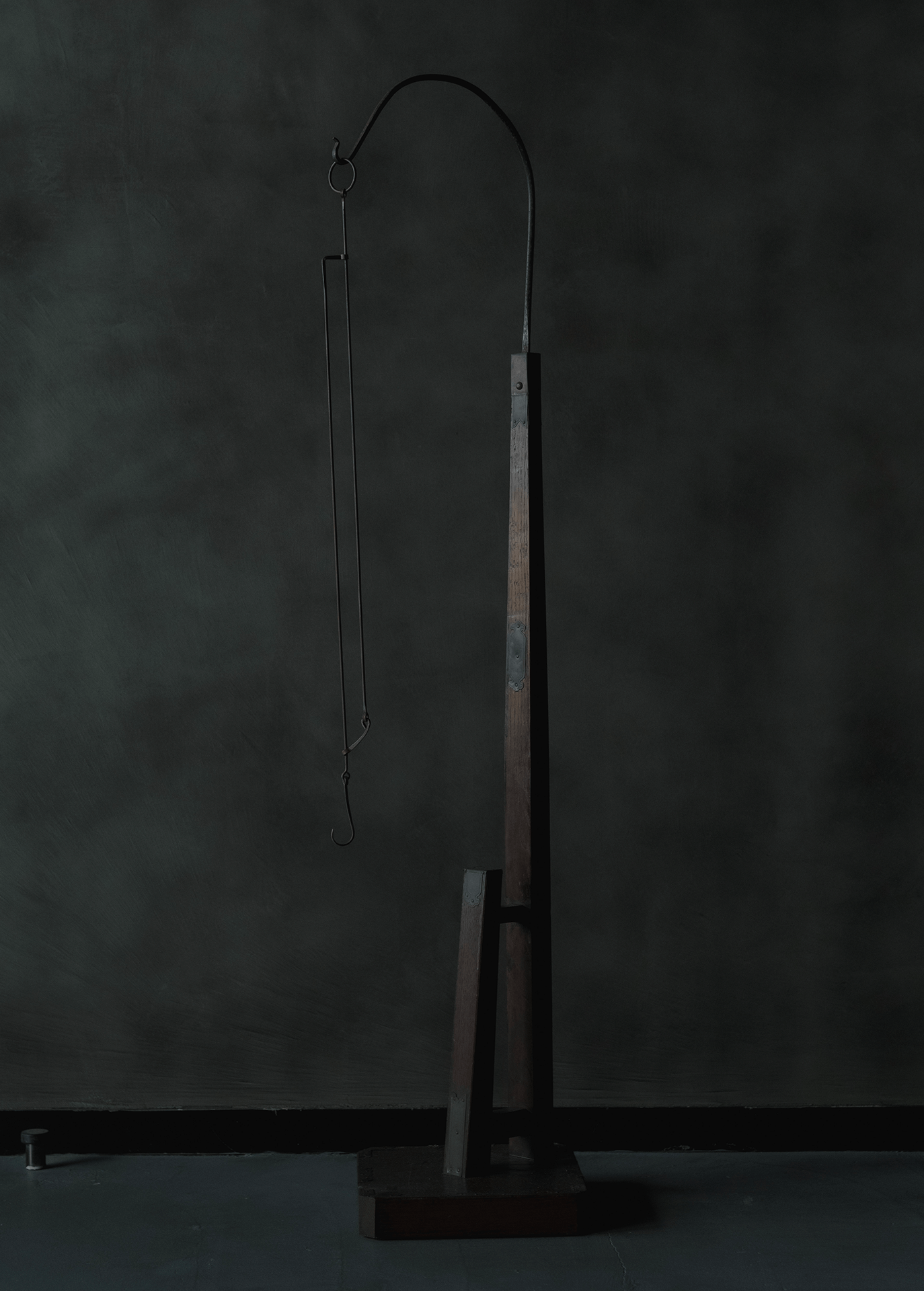 Set of adj. hook free