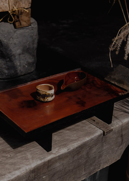 Lacquer god offering stand