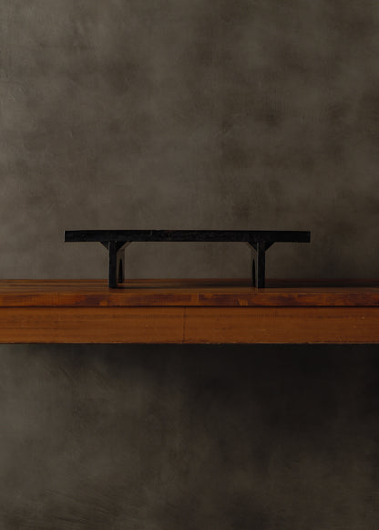 Lacquer god offering stand