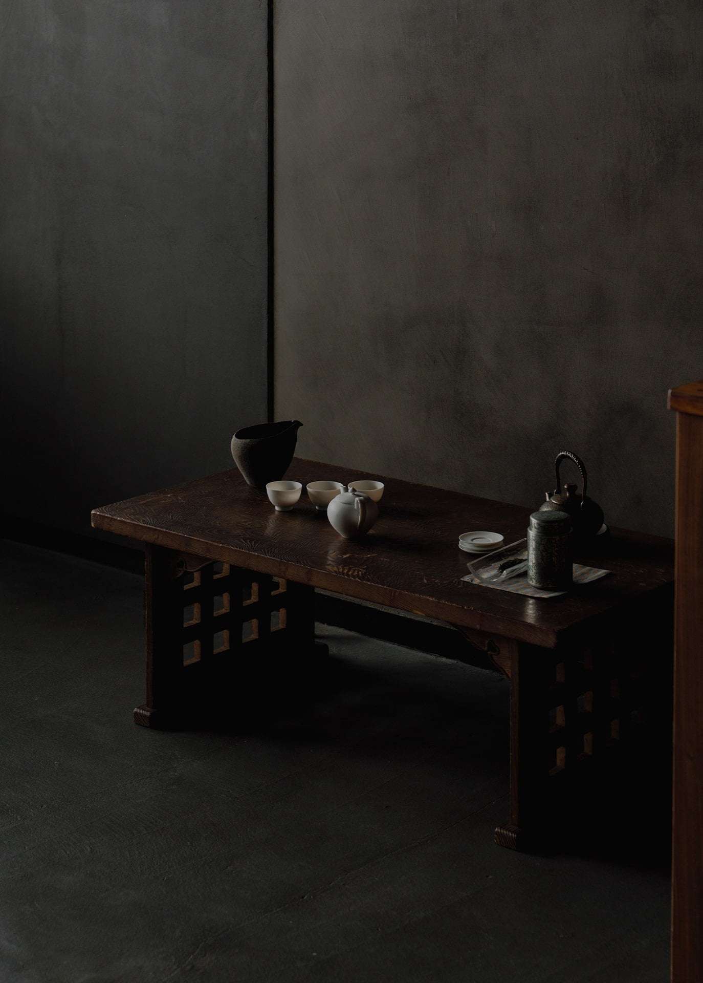 神代赤杉雅台 – hakobune GALLERY