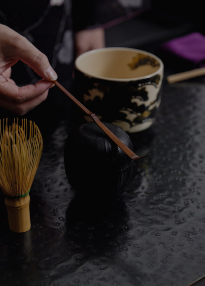 ふたもの 黒 棗型