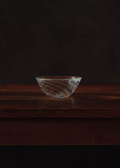 Triangle Molded Small Bowl M Stripe