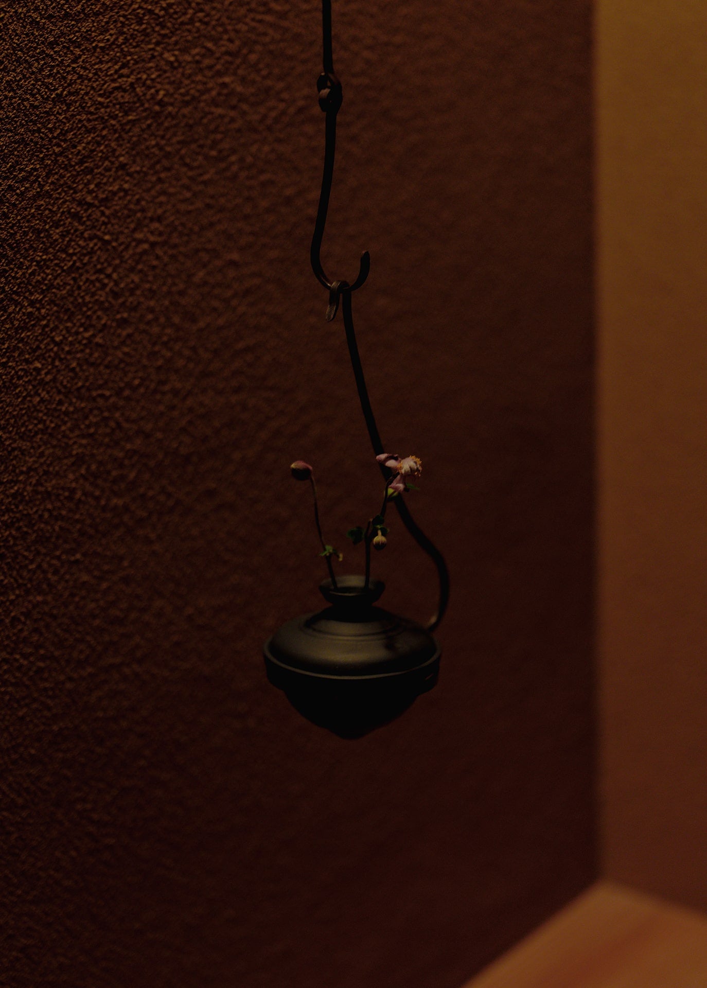 吊り花入 – hakobune GALLERY