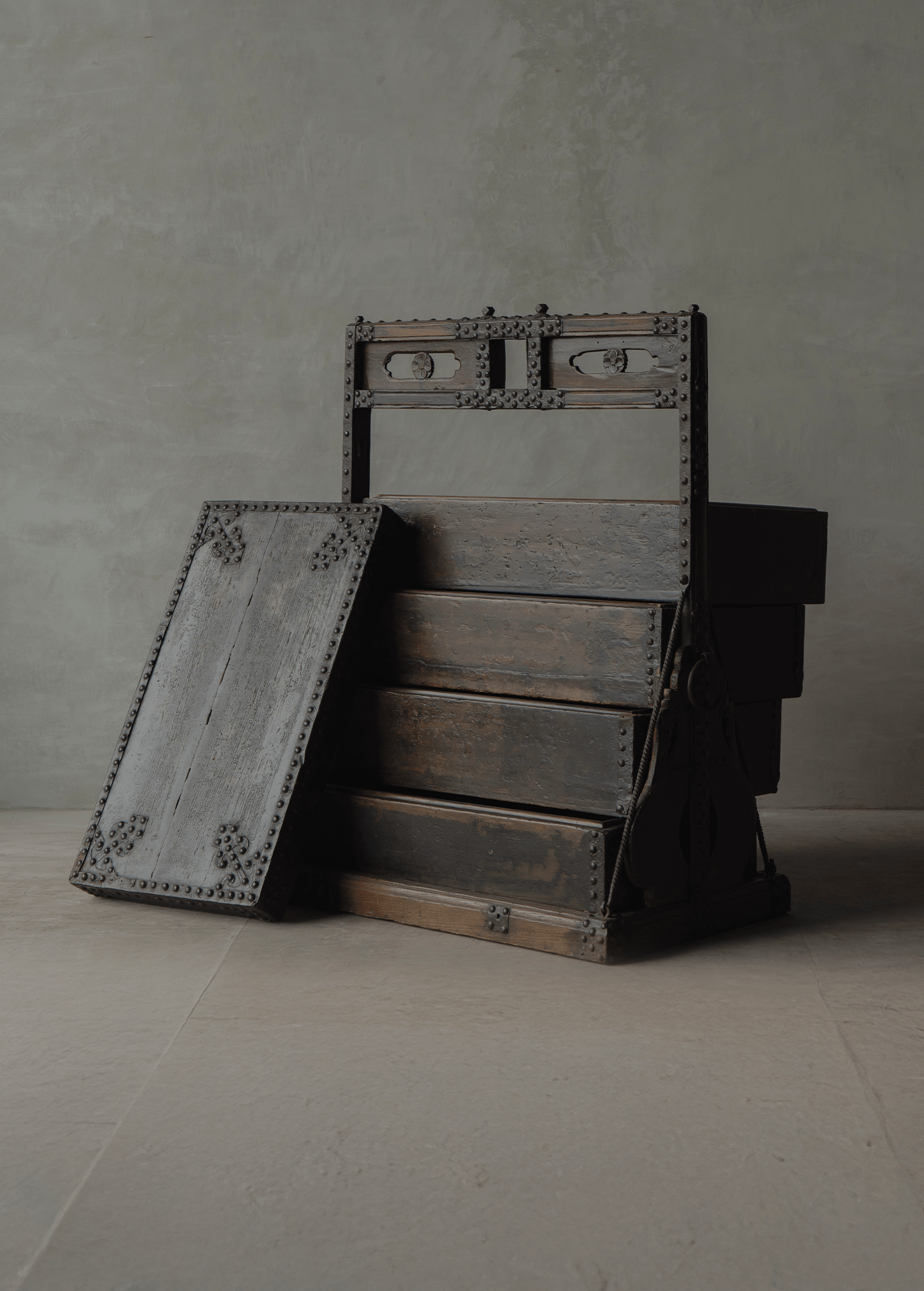 Iron decorative wooden box