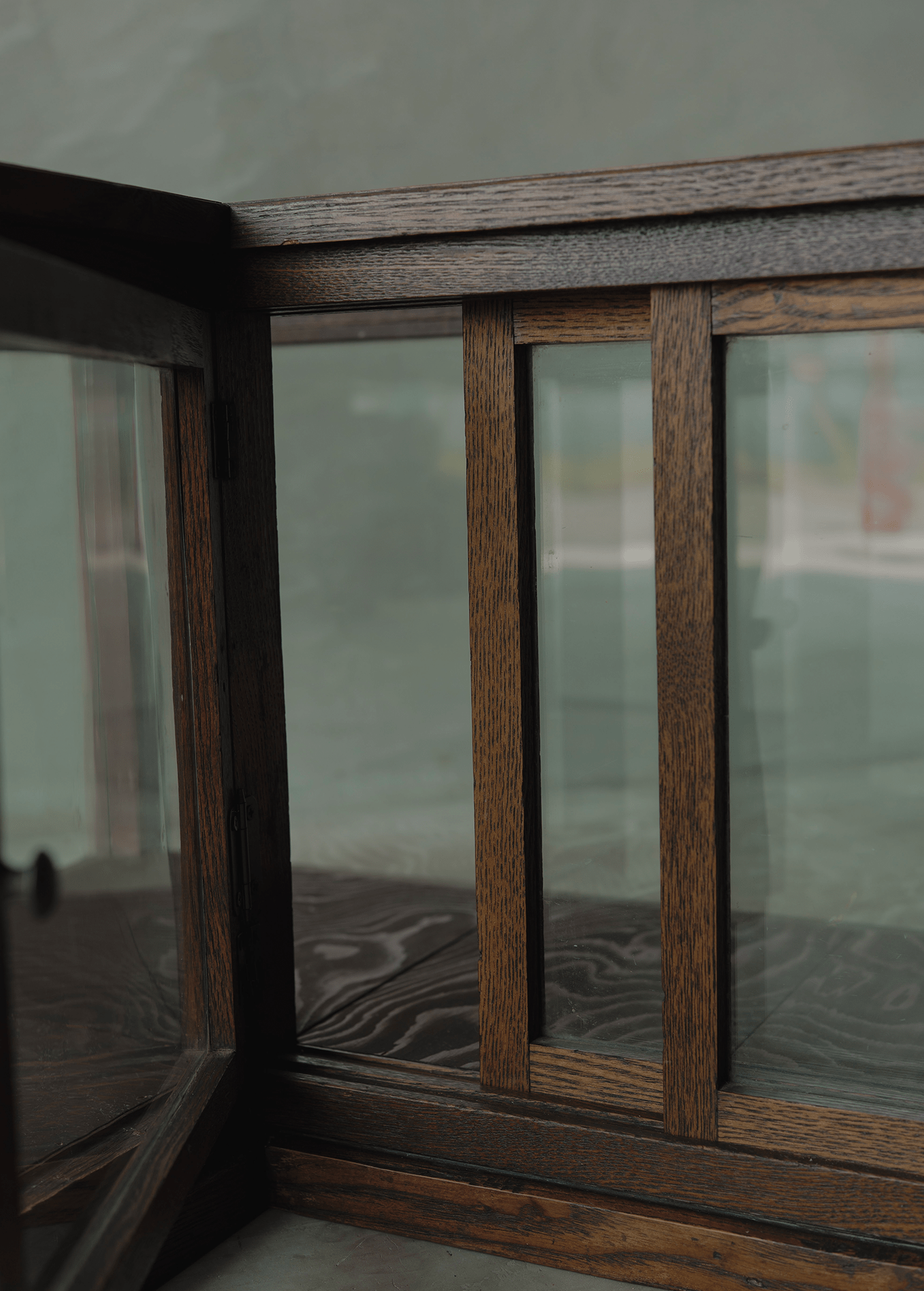 Square lacquer candy box