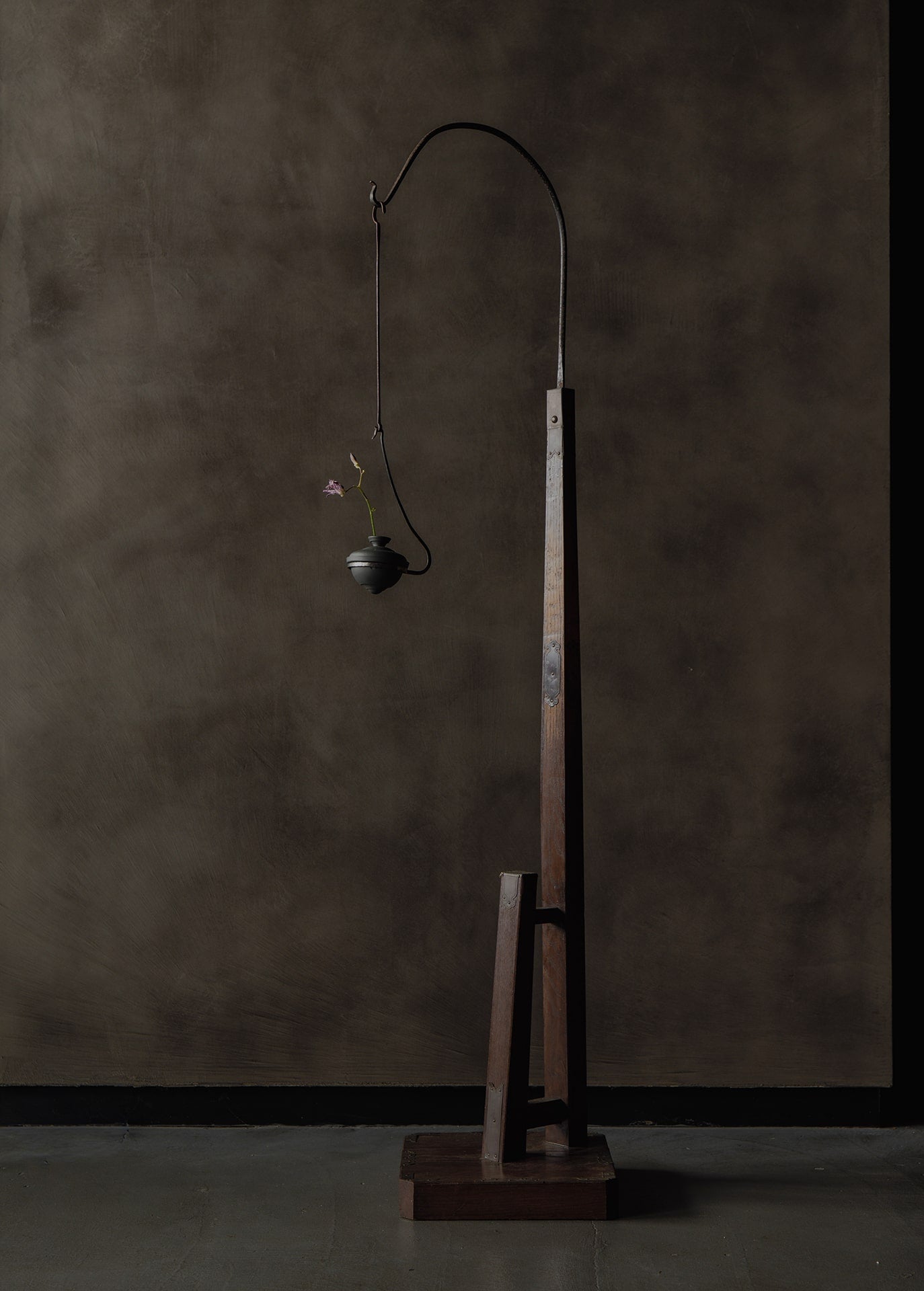 吊り花入 – hakobune GALLERY