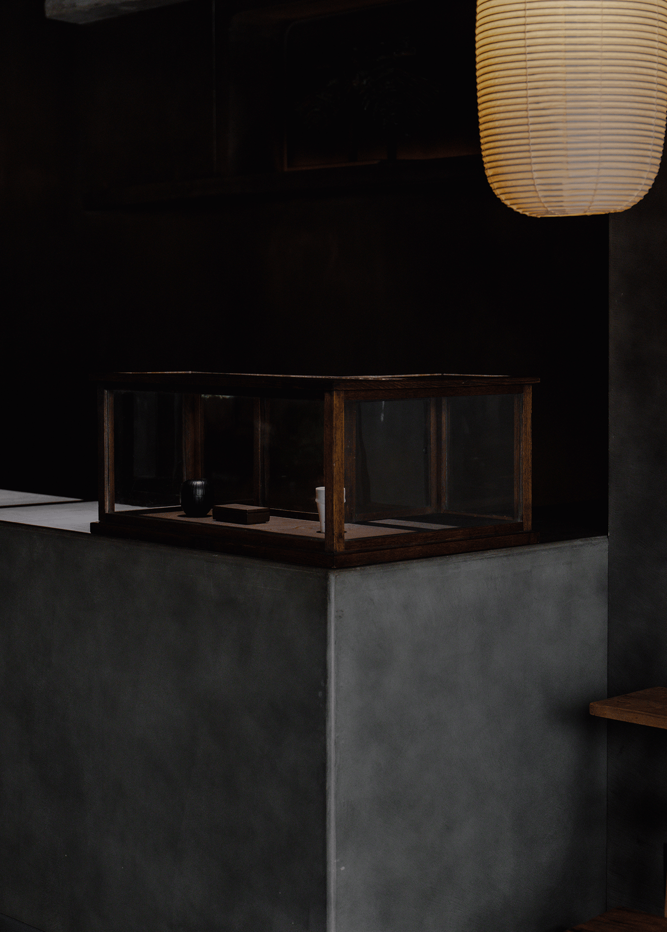 Square lacquer candy box