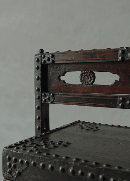 Iron decorative wooden box