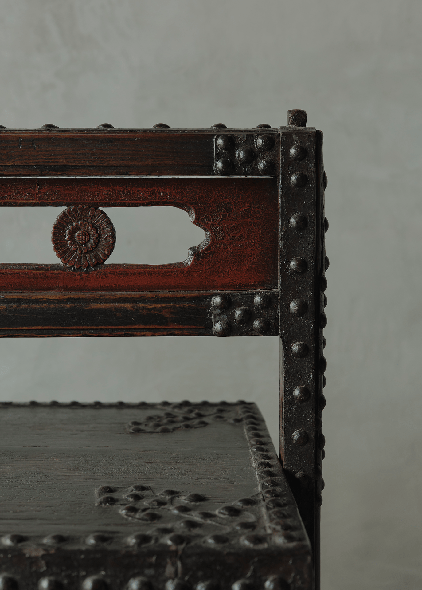 Iron decorative wooden box