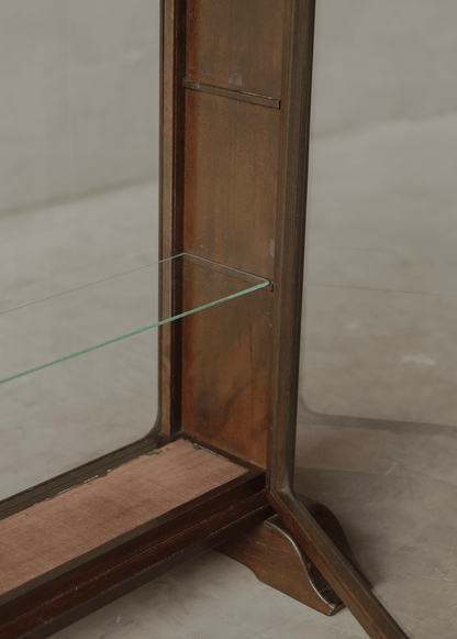 Decorative glass box