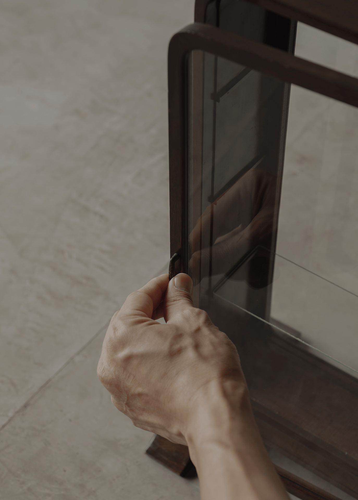 Decorative glass box